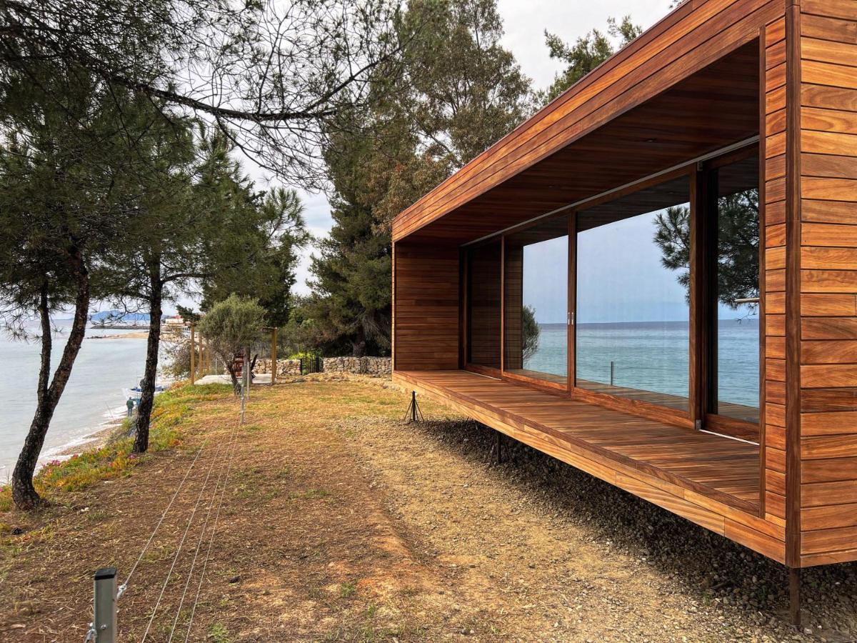 Ihouse Nea Skioni Exterior photo