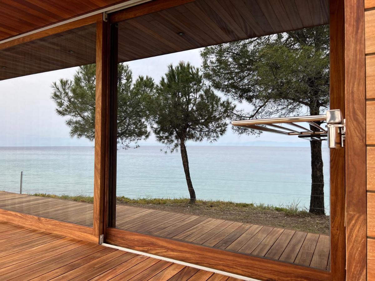 Ihouse Nea Skioni Exterior photo
