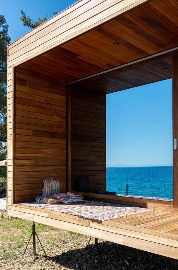 Ihouse Nea Skioni Exterior photo